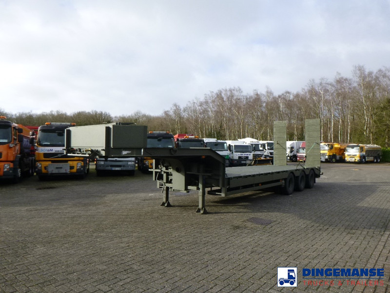 Broshuis 3-axle semi-lowbed trailer E-2130 / 73 t + ramps - Lavloader semitrailer: bilde 1 Broshuis 3-axle semi-lowbed trailer E-2130 / 73 t + ramps - Lavloader semitrailer: bilde 1