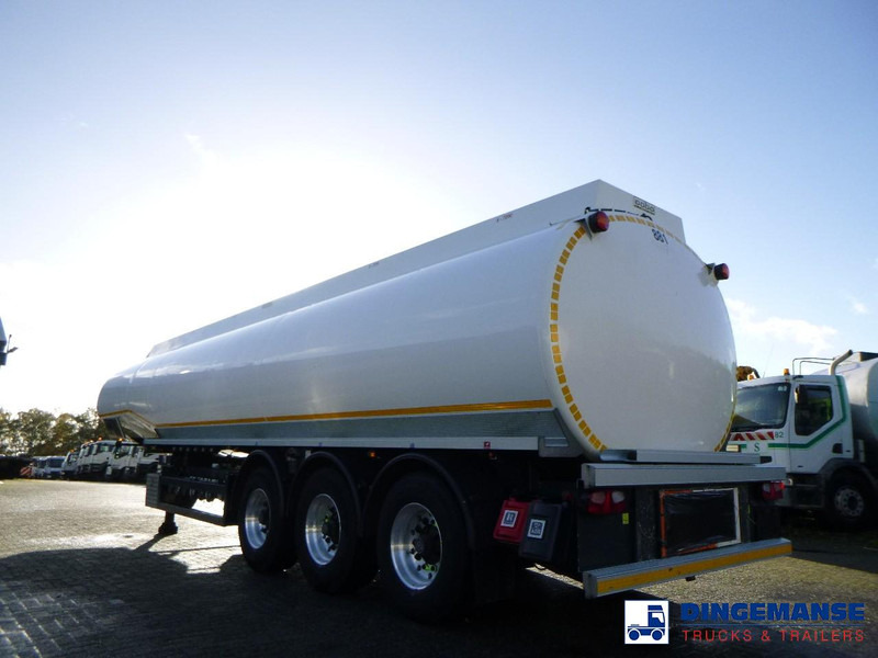 COBO Fuel tank alu 44.7 m3 / 6 comp - Tanksemi: bilde 3 COBO Fuel tank alu 44.7 m3 / 6 comp - Tanksemi: bilde 3