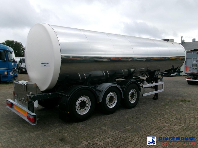 Clayton Food tank inox 30 m3 / 1 comp - Tanksemi: bilde 4 Clayton Food tank inox 30 m3 / 1 comp - Tanksemi: bilde 4
