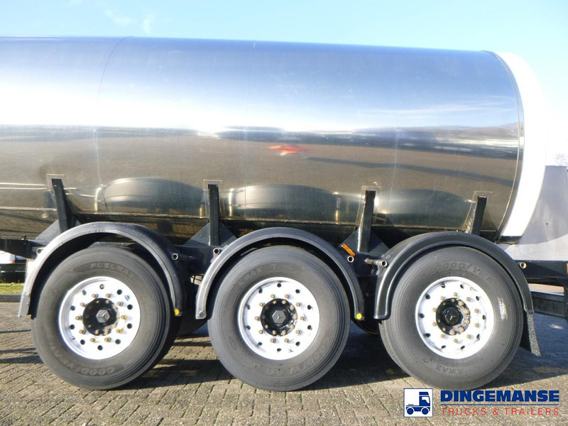 Clayton Food tank inox 30 m3 / 1 comp - Tanksemi: bilde 5 Clayton Food tank inox 30 m3 / 1 comp - Tanksemi: bilde 5