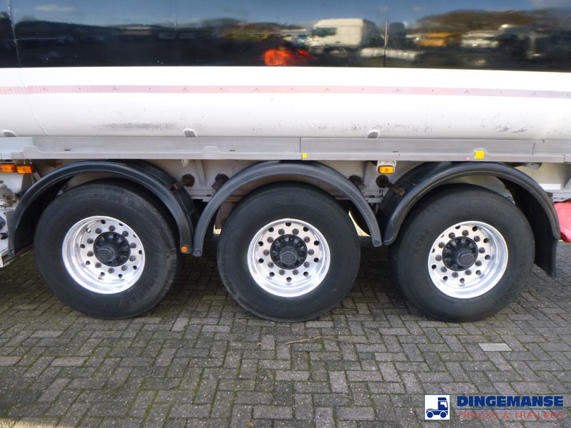 Crane Fruehauf Fuel tank alu 40.4 m3 / 6 comp - Tanksemi: bilde 5 Crane Fruehauf Fuel tank alu 40.4 m3 / 6 comp - Tanksemi: bilde 5
