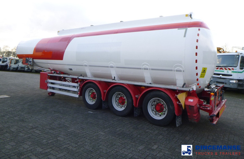 Feldbinder Jet fuel tank 40 m3 / 1 comp + pump - Tankhenger: bilde 3 Feldbinder Jet fuel tank 40 m3 / 1 comp + pump - Tankhenger: bilde 3