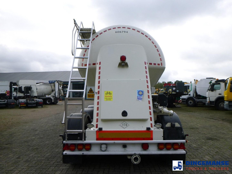 Feldbinder Powder tank alu 40 m3 + engine/compressor - Tanksemi: bilde 5 Feldbinder Powder tank alu 40 m3 + engine/compressor - Tanksemi: bilde 5