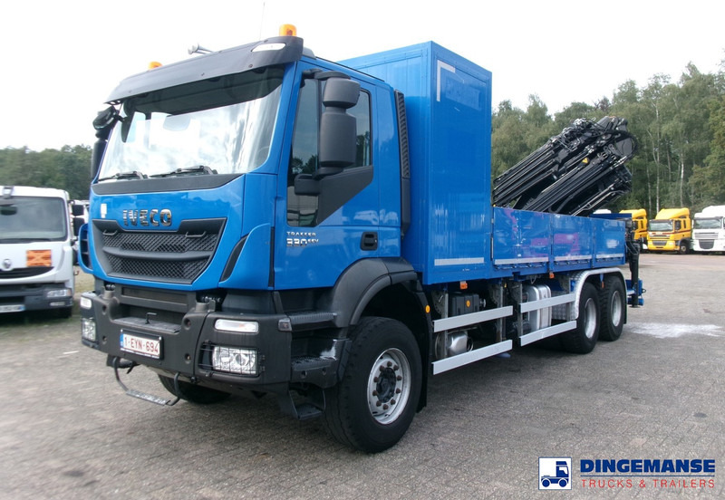 Iveco AD260T33 EEV 6X4 + Hiab 377 E5 Hipro Jib 70 X-4 - Kranbil: bilde 1 Iveco AD260T33 EEV 6X4 + Hiab 377 E5 Hipro Jib 70 X-4 - Kranbil: bilde 1