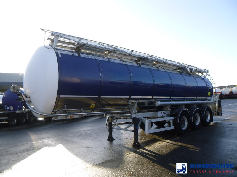 LAG Food tank inox 32 m3 / 3 comp + pump - Tanksemi: bilde 1 LAG Food tank inox 32 m3 / 3 comp + pump - Tanksemi: bilde 1