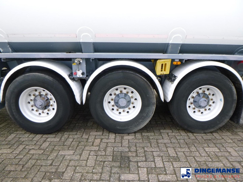 LAG Fuel tank alu 44.4 m3 / 6 comp + pump - Tankhenger: bilde 5 LAG Fuel tank alu 44.4 m3 / 6 comp + pump - Tankhenger: bilde 5