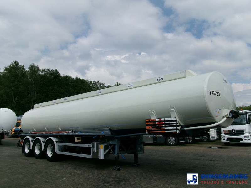 LAG Fuel tank alu 44.5 m3 / 6 + pump - Tanksemi: bilde 2 LAG Fuel tank alu 44.5 m3 / 6 + pump - Tanksemi: bilde 2