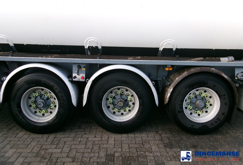 LAG Fuel tank alu 45.2 m3 / 6 comp + pump - Tanksemi: bilde 5 LAG Fuel tank alu 45.2 m3 / 6 comp + pump - Tanksemi: bilde 5