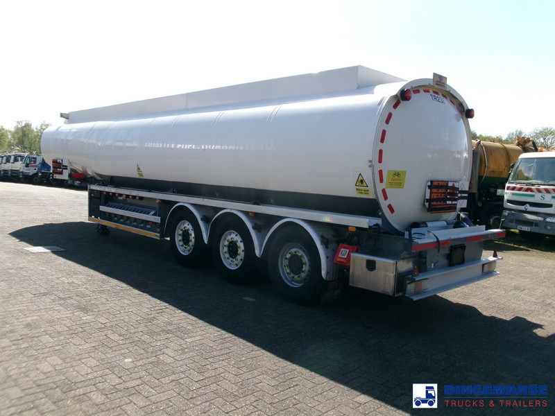 Lakeland Fuel tank alu 42.8 m3 / 6 comp + pump - Tanksemi: bilde 3 Lakeland Fuel tank alu 42.8 m3 / 6 comp + pump - Tanksemi: bilde 3