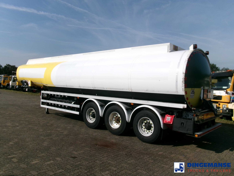 Lakeland Fuel tank alu 43 m3 / 6 comp - Tanksemi: bilde 3 Lakeland Fuel tank alu 43 m3 / 6 comp - Tanksemi: bilde 3
