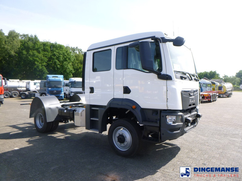 MAN TGM 13.320 4X4 BL chassis / new/unused - Chassis lastebil: bilde 2 MAN TGM 13.320 4X4 BL chassis / new/unused - Chassis lastebil: bilde 2