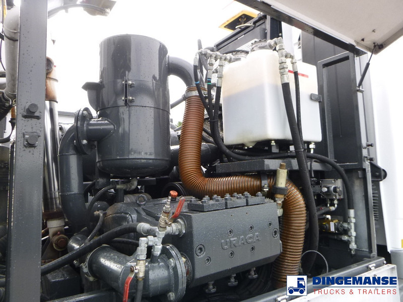 Vakuum lastebil Mercedes-Benz Actros 2541 6x2 RHD E5 Huwer vacuum tank / hydrocureur 12 m3: bilde 10