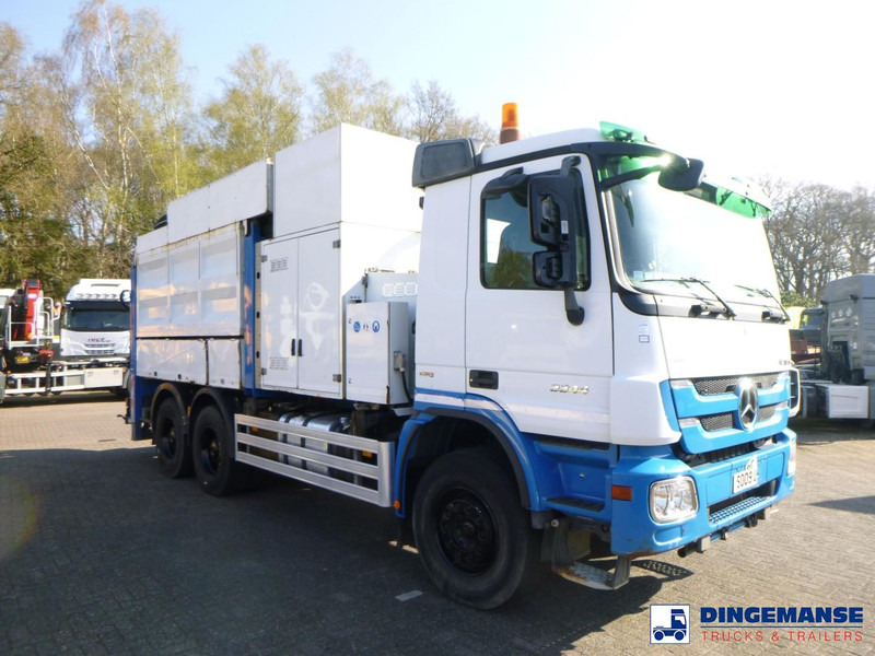 Mercedes-Benz Actros 3344 6x4 Saugbagger / vacuum excavator - Vakuum lastebil: bilde 2 Mercedes-Benz Actros 3344 6x4 Saugbagger / vacuum excavator - Vakuum lastebil: bilde 2