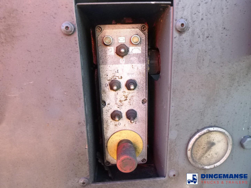 Stasjonær betongpumpe Mercedes-Benz Atego 4x2 Putzmeister concrete pump 20 m: bilde 17 Stasjonær betongpumpe Mercedes-Benz Atego 4x2 Putzmeister concrete pump 20 m: bilde 17