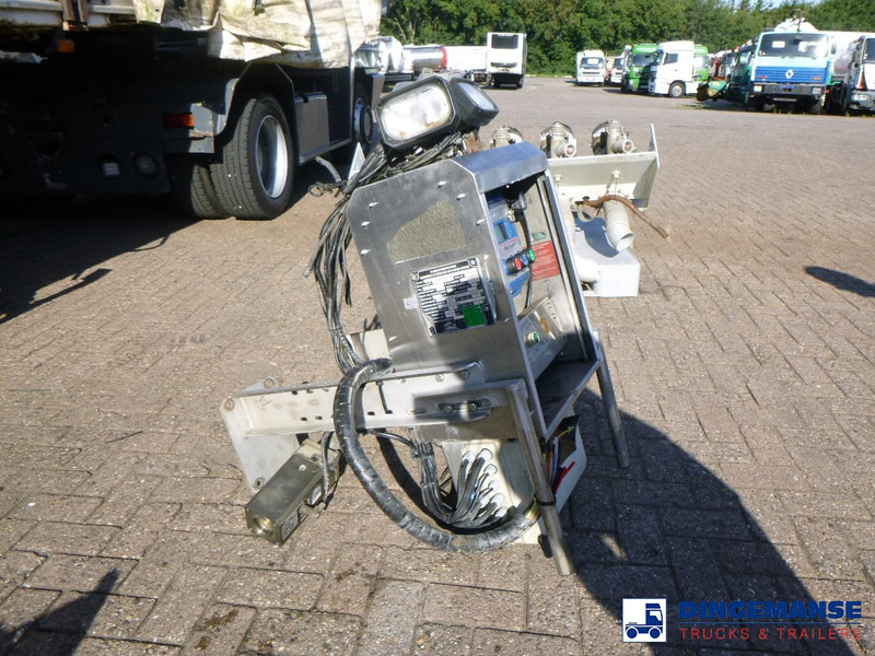 Mouvex Fuel tank equipment (hydraulic pump / counter / discharge valves) - Drivstoffsystem: bilde 1 Mouvex Fuel tank equipment (hydraulic pump / counter / discharge valves) - Drivstoffsystem: bilde 1