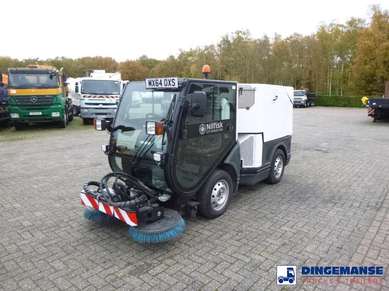 Nilfisk City Ranger CR3500 street sweeper - Feiebil: bilde 1 Nilfisk City Ranger CR3500 street sweeper - Feiebil: bilde 1