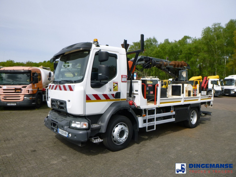 Renault D 240 DTI 4x2 + Risa G2T drilling installation - Borustyr: bilde 1 Renault D 240 DTI 4x2 + Risa G2T drilling installation - Borustyr: bilde 1