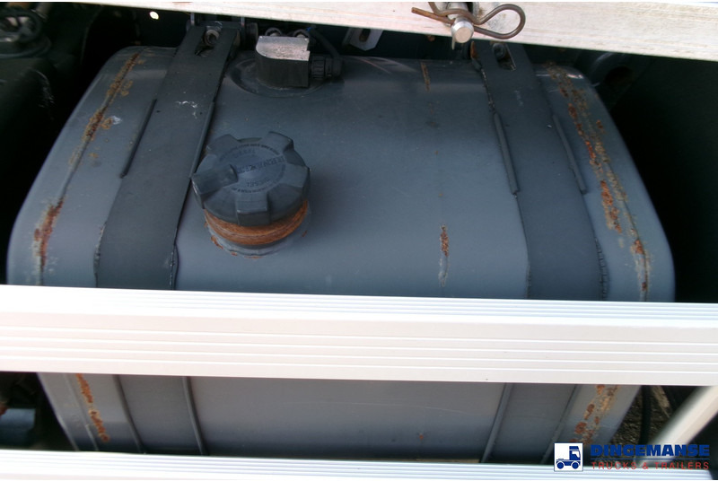 Leie Renault Premium 270 4x2 fuel tank 13.7 m3 / 4 comp Renault Premium 270 4x2 fuel tank 13.7 m3 / 4 comp: bilde 7