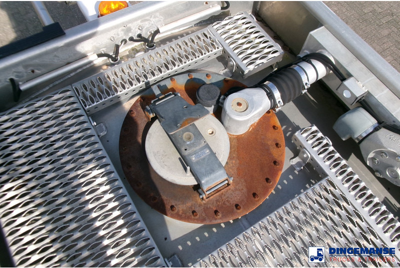 Leie Renault Premium 270 4x2 fuel tank 13.7 m3 / 4 comp Renault Premium 270 4x2 fuel tank 13.7 m3 / 4 comp: bilde 16