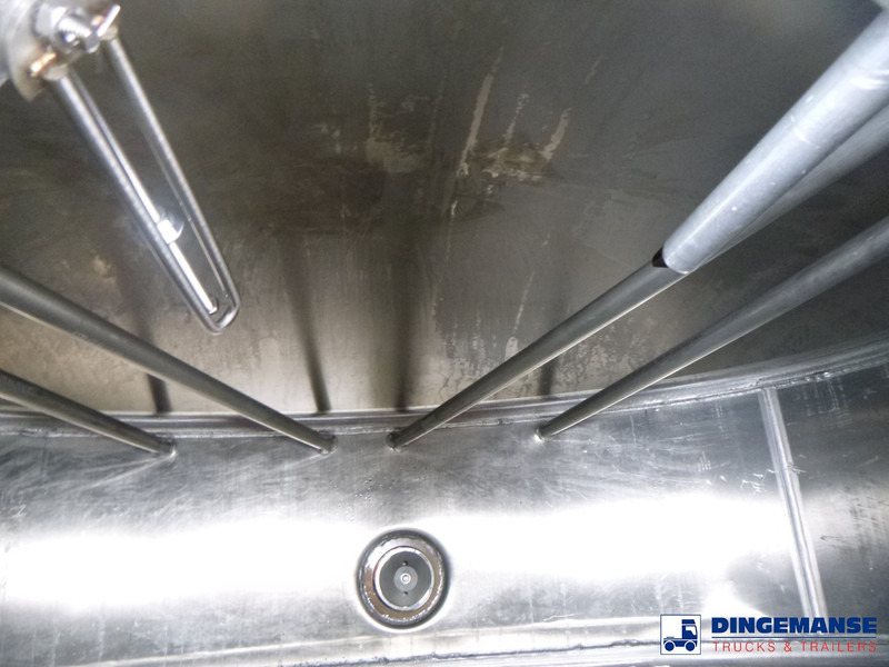 Leie Renault Premium 270 dxi 4x2 fuel tank 13.3 m3 / 4 comp Renault Premium 270 dxi 4x2 fuel tank 13.3 m3 / 4 comp: bilde 20
