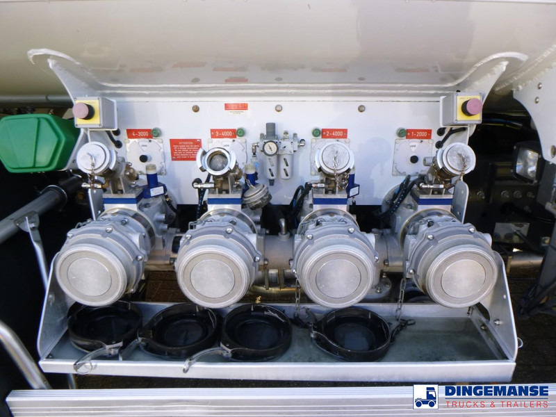 Tankbil Renault Premium 270 dxi 4x2 fuel tank 13.3 m3 / 4 comp: bilde 10