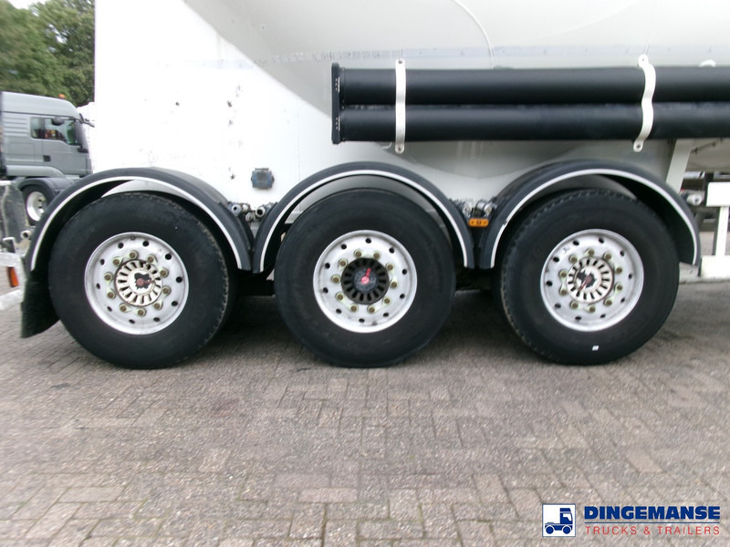 SPITZER Powder tank alu 37 m3 / 1 comp - Tanksemi: bilde 5 SPITZER Powder tank alu 37 m3 / 1 comp - Tanksemi: bilde 5