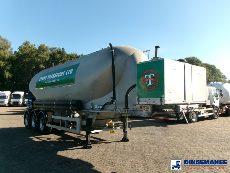 SPITZER Powder tank alu 37 m3 / 1 comp + compressor - Tanksemi: bilde 2 SPITZER Powder tank alu 37 m3 / 1 comp + compressor - Tanksemi: bilde 2