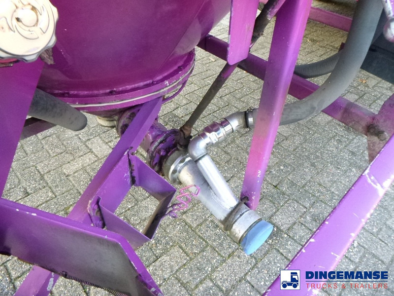 Leie SPITZER Powder tank alu 37 m3 + engine/compressor SPITZER Powder tank alu 37 m3 + engine/compressor: bilde 9 Leie SPITZER Powder tank alu 37 m3 + engine/compressor SPITZER Powder tank alu 37 m3 + engine/compressor: bilde 9