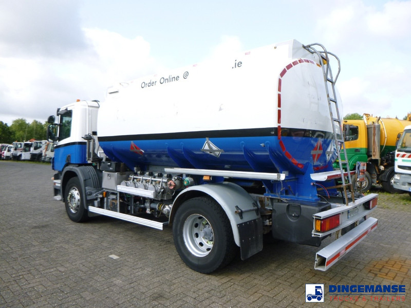 Scania P 230 DB 4x2 RHD fuel tank 12.4 m3 / 4 comp - Tankbil: bilde 3 Scania P 230 DB 4x2 RHD fuel tank 12.4 m3 / 4 comp - Tankbil: bilde 3