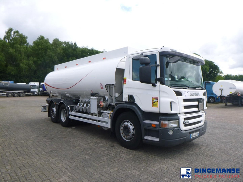 Scania P 320 DB 6X2 fuel tank 18.8 m3 / 5 comp - Tankbil: bilde 2 Scania P 320 DB 6X2 fuel tank 18.8 m3 / 5 comp - Tankbil: bilde 2