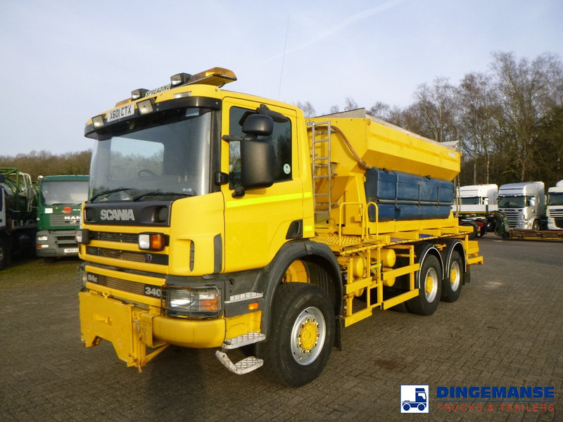 Scania P114-340 CB 6X6 RHD gritter / snow plough - Brøytebil: bilde 1 Scania P114-340 CB 6X6 RHD gritter / snow plough - Brøytebil: bilde 1