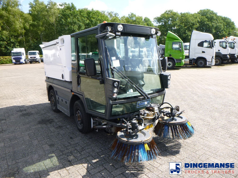 Schmidt Compact 200 street sweeper - Feiebil: bilde 2 Schmidt Compact 200 street sweeper - Feiebil: bilde 2