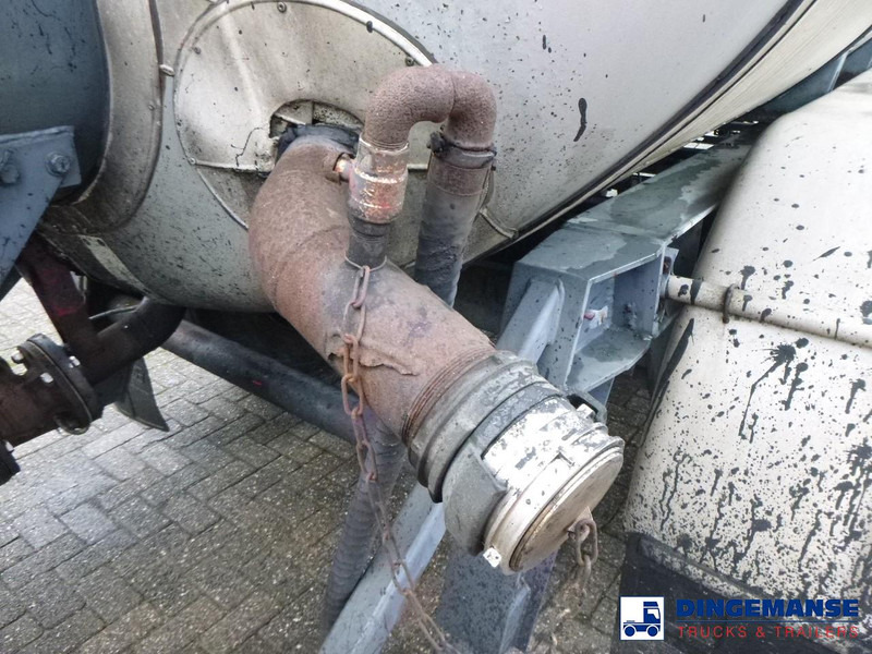 Leie Trailor Heavy oil / bitumen tank steel 31.1 m3 / 1 comp Trailor Heavy oil / bitumen tank steel 31.1 m3 / 1 comp: bilde 11 Leie Trailor Heavy oil / bitumen tank steel 31.1 m3 / 1 comp Trailor Heavy oil / bitumen tank steel 31.1 m3 / 1 comp: bilde 11