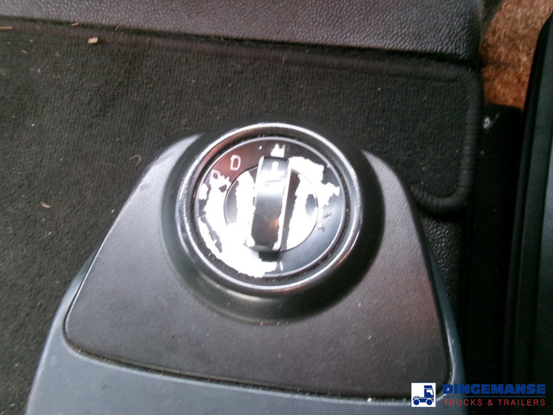 Interior photo 1: Leie MAN TGS 24.460 6X2 RHD Euro 6 / ADR 25/07/24 MAN TGS 24.460 6X2 RHD Euro 6 / ADR 25/07/24