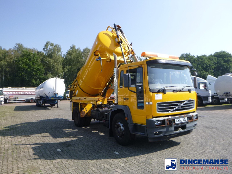Volvo FL6 4x2 RHD Whale vacuum tank 8 m3 - Vakuum lastebil: bilde 2 Volvo FL6 4x2 RHD Whale vacuum tank 8 m3 - Vakuum lastebil: bilde 2