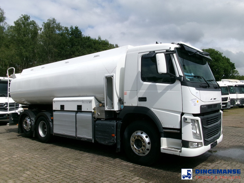 Volvo FM 380 6X2 fuel tank 20.6 m3 / 4 comp - Tankbil: bilde 2 Volvo FM 380 6X2 fuel tank 20.6 m3 / 4 comp - Tankbil: bilde 2