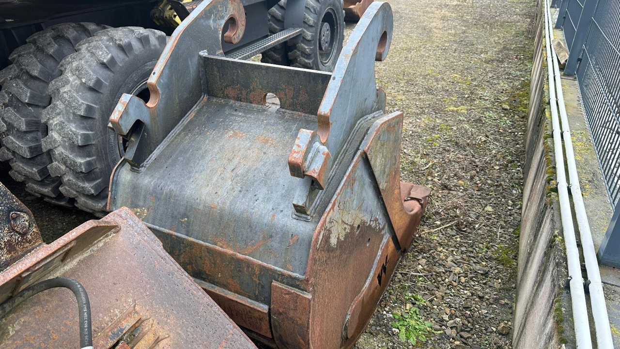 CAT Tieflöffel Baggerschaufel - Gravemaskinskuffe: bilde 3 CAT Tieflöffel Baggerschaufel - Gravemaskinskuffe: bilde 3