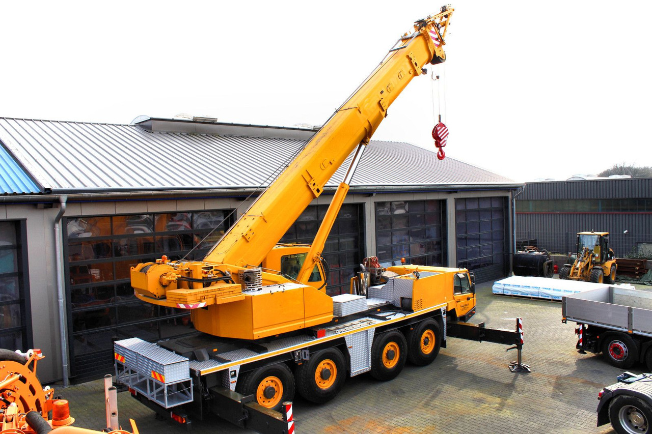 Faun Tadano FAUN ATF 90 G-4 8x6 Autokran + 20 tonnen - Kranbil: bilde 2 Faun Tadano FAUN ATF 90 G-4 8x6 Autokran + 20 tonnen - Kranbil: bilde 2