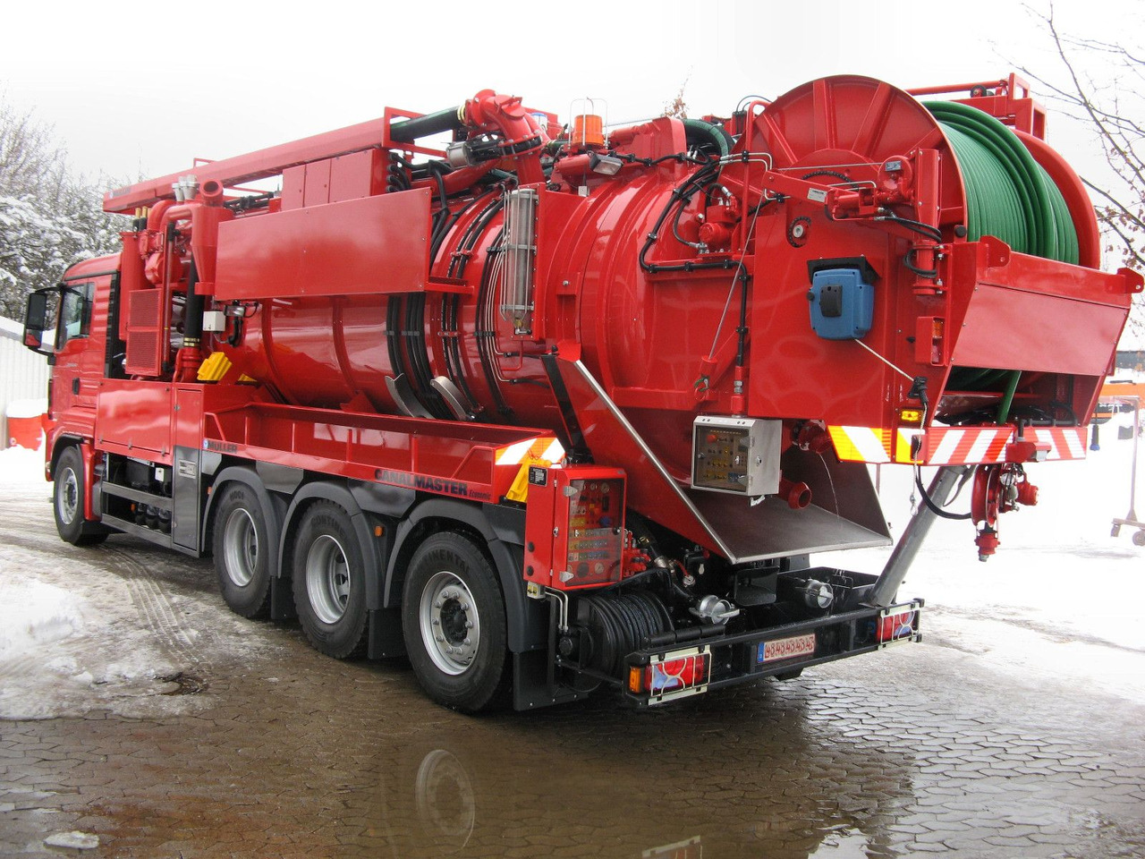 MAN TGS 35.540 8x4 Müller 16m³ WRG + 800 meter HD - Vakuum lastebil: bilde 1 MAN TGS 35.540 8x4 Müller 16m³ WRG + 800 meter HD - Vakuum lastebil: bilde 1