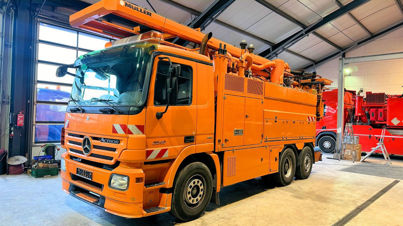 Mercedes-Benz Actros 2546 Müller 13m³ Canalmaster WRG-Recyclin - Vakuum lastebil: bilde 3 Mercedes-Benz Actros 2546 Müller 13m³ Canalmaster WRG-Recyclin - Vakuum lastebil: bilde 3