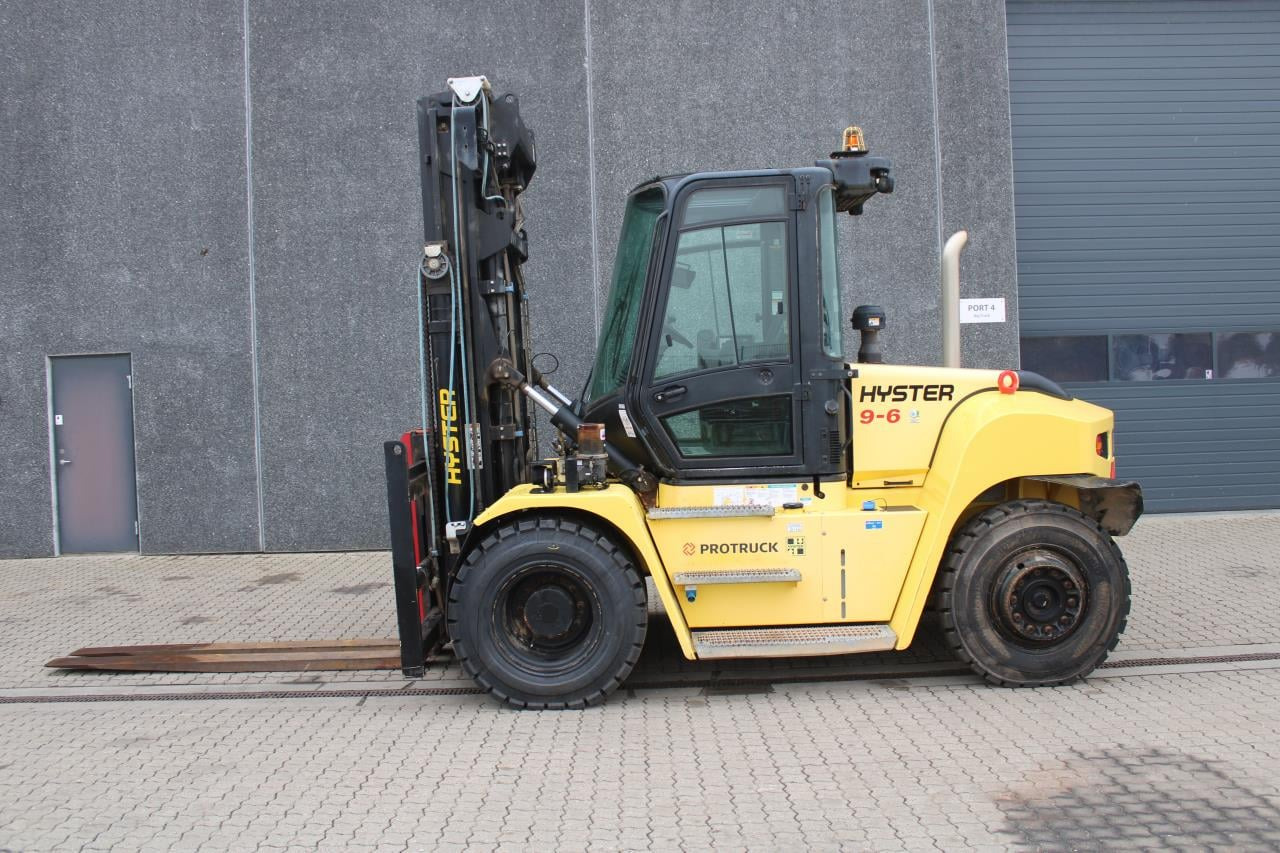 Hyster H9.00XM-6 - Dieseltruck: bilde 1 Hyster H9.00XM-6 - Dieseltruck: bilde 1