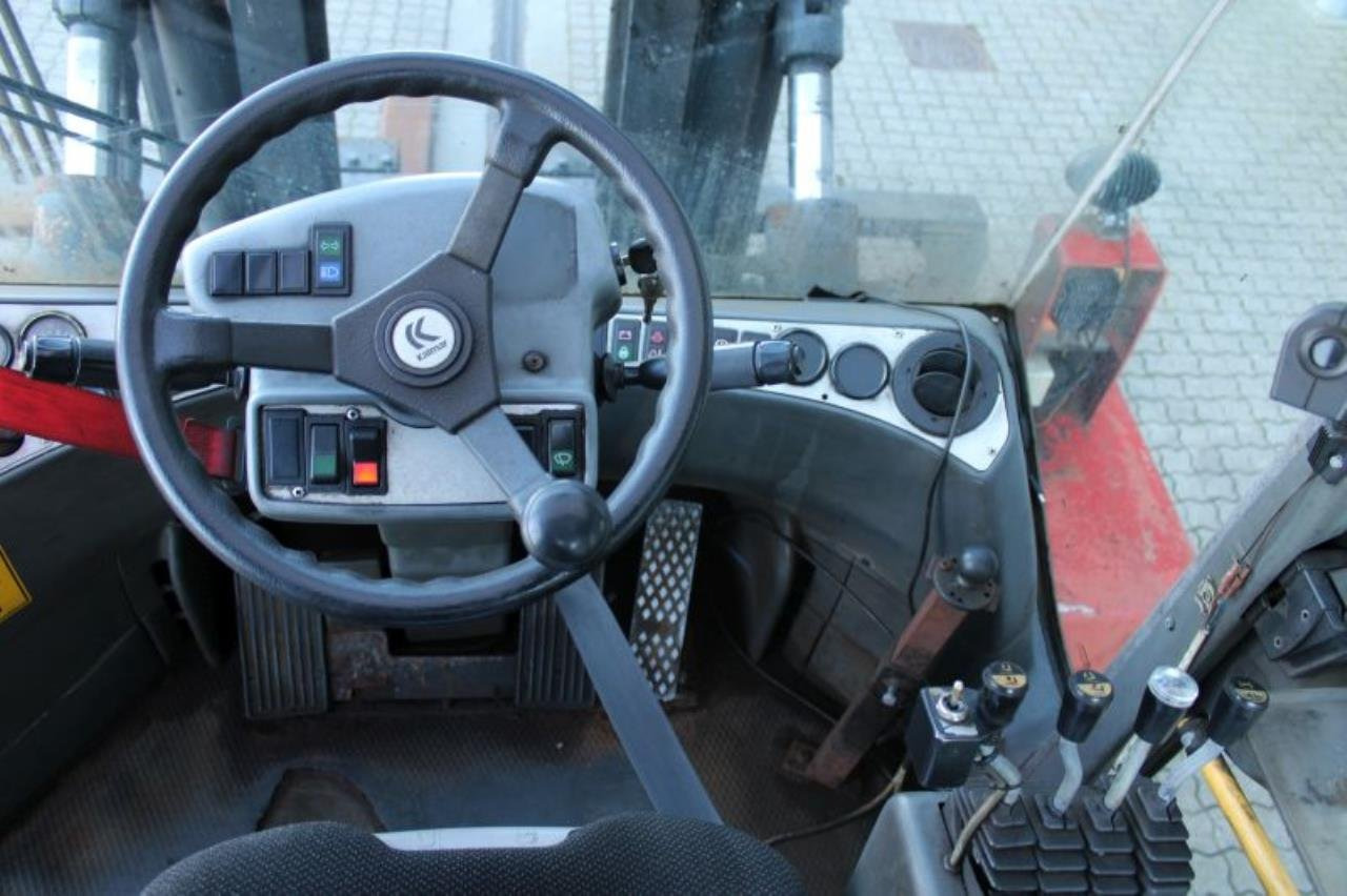 Kalmar DCE140-6 - Dieseltruck: bilde 4 Kalmar DCE140-6 - Dieseltruck: bilde 4