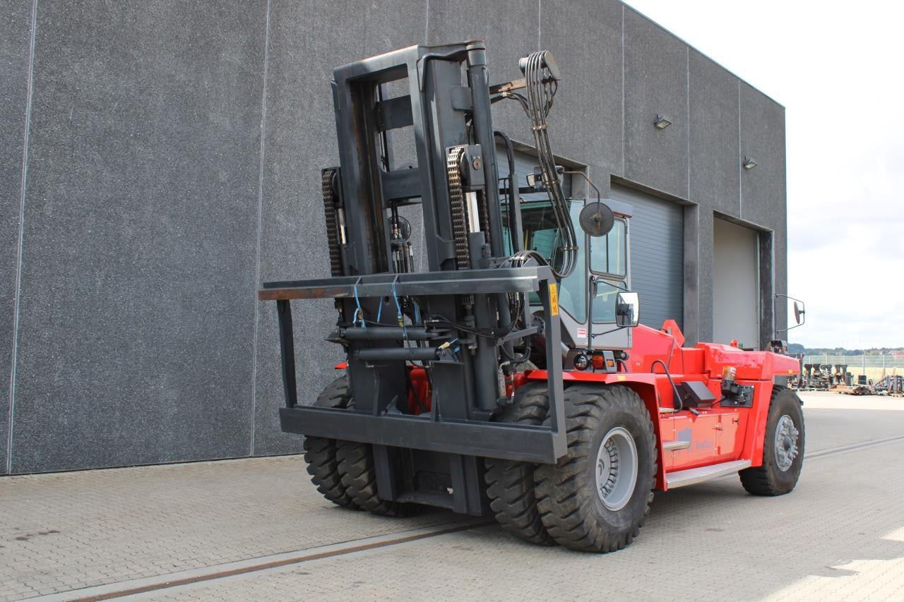 Kalmar DCF330-12LB - Dieseltruck: bilde 2 Kalmar DCF330-12LB - Dieseltruck: bilde 2