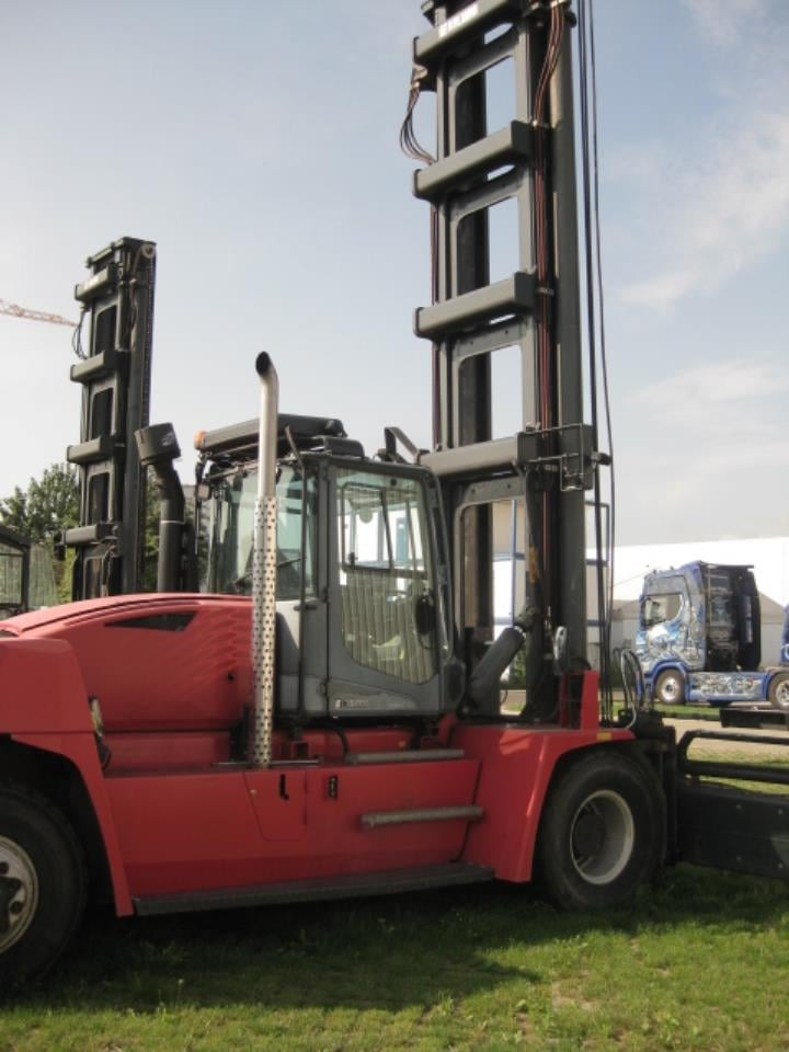 Kalmar DCG160-12 - Dieseltruck: bilde 1 Kalmar DCG160-12 - Dieseltruck: bilde 1