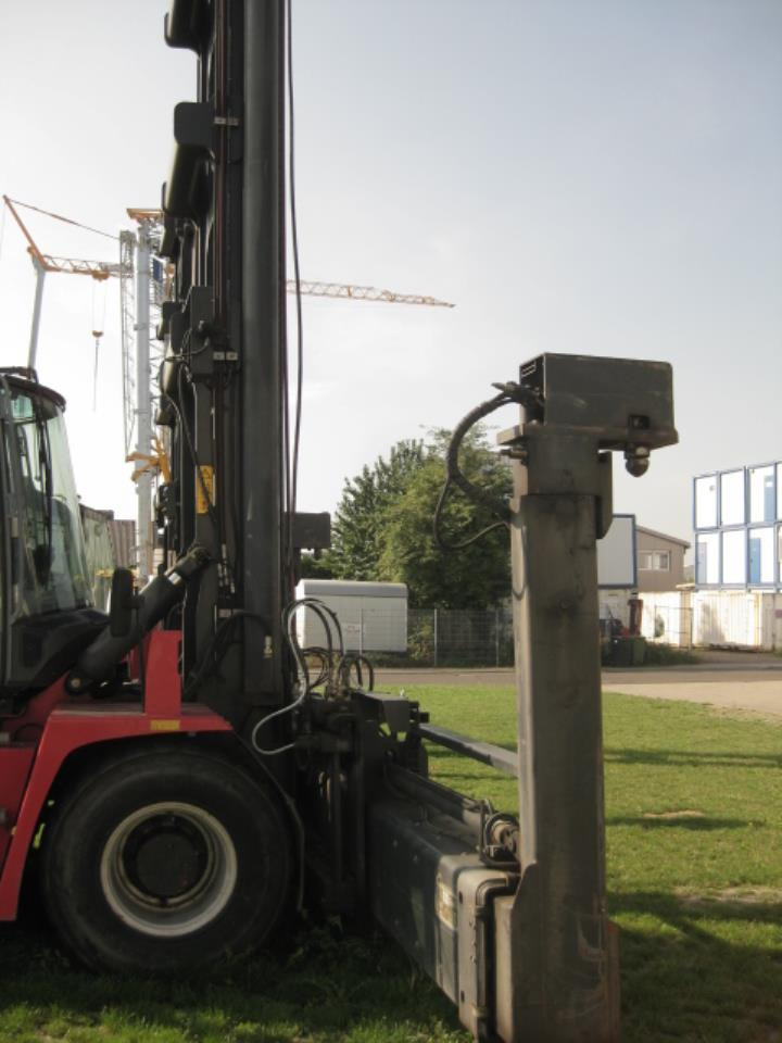 Kalmar DCG160-12 - Dieseltruck: bilde 3 Kalmar DCG160-12 - Dieseltruck: bilde 3