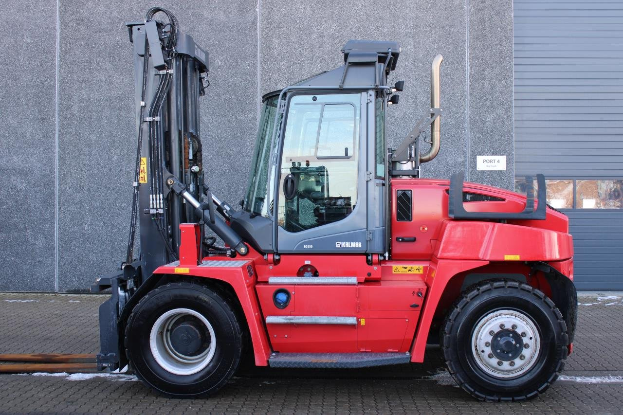 Kalmar DCG90-6 - Dieseltruck: bilde 1 Kalmar DCG90-6 - Dieseltruck: bilde 1