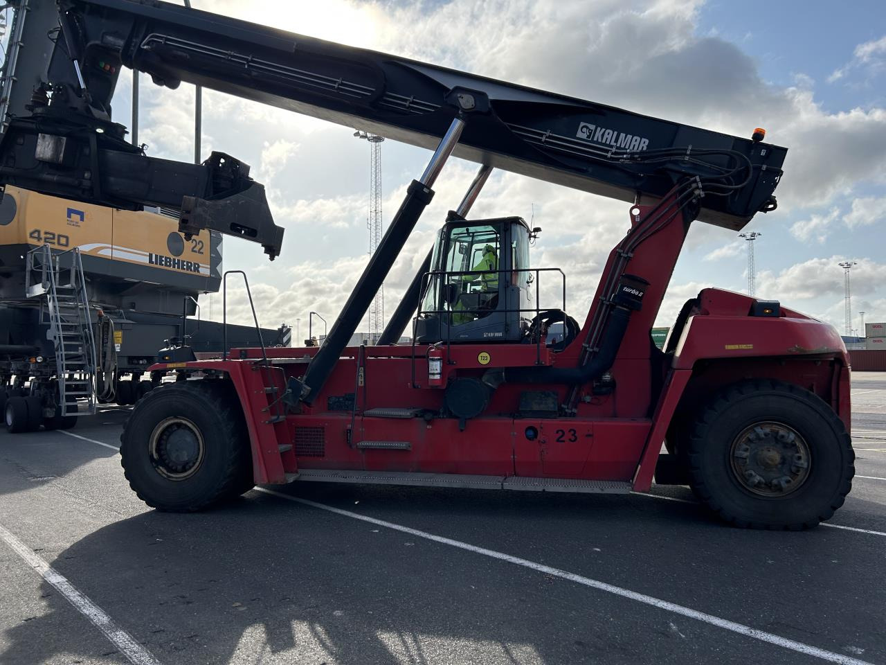 Kalmar DRG450-65S5 - Reachstackere: bilde 1 Kalmar DRG450-65S5 - Reachstackere: bilde 1