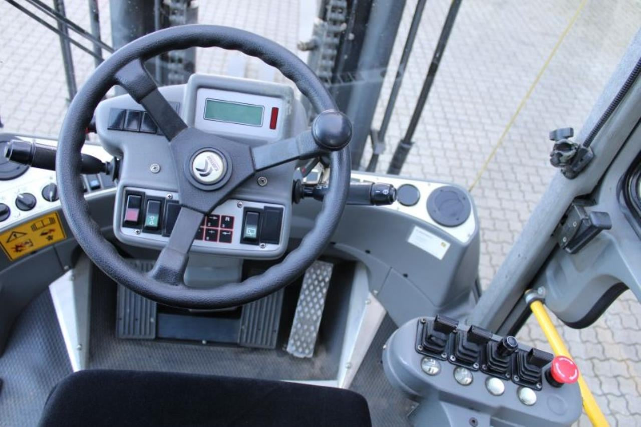 Kalmar ECD80-6 - El-truck: bilde 4 Kalmar ECD80-6 - El-truck: bilde 4