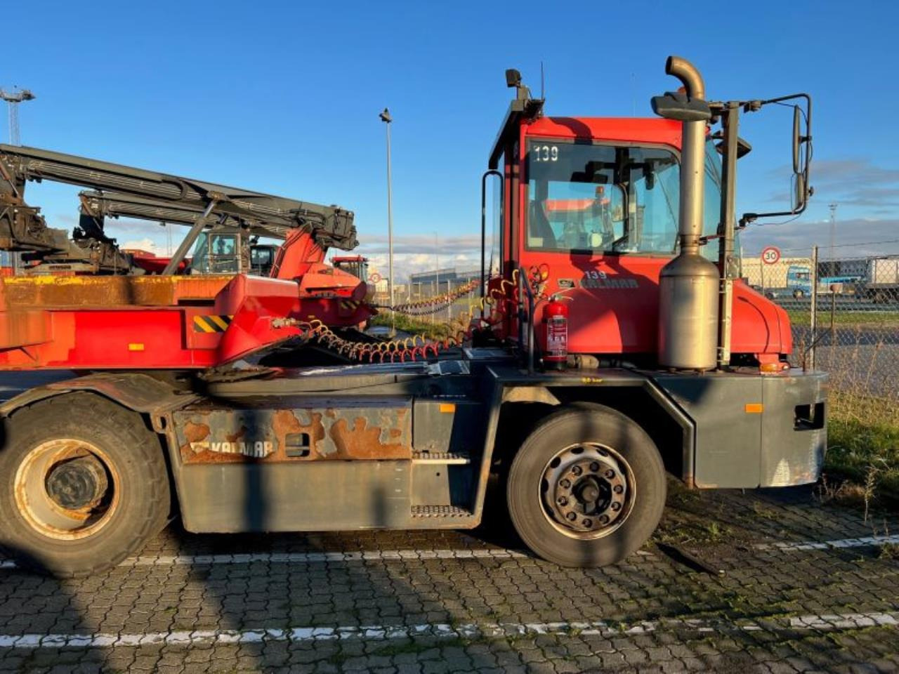 Kalmar TT618I - Terminaltraktor: bilde 2 Kalmar TT618I - Terminaltraktor: bilde 2