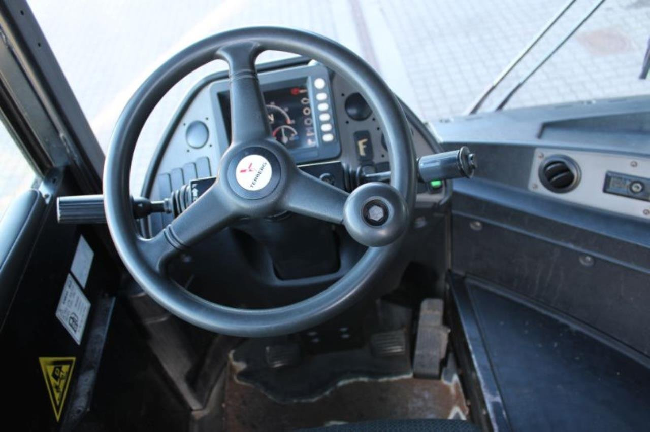 Terberg RT223 - Terminaltraktor: bilde 4 Terberg RT223 - Terminaltraktor: bilde 4